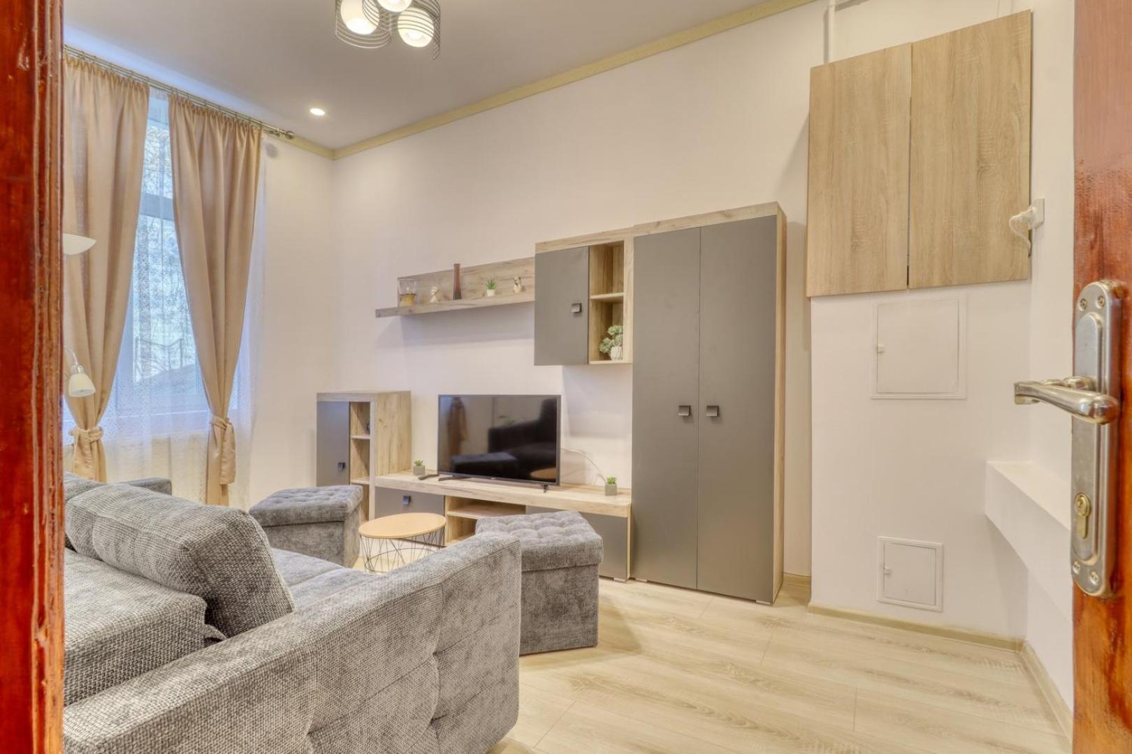 Muse Residence Downtown Bukares Bagian luar foto