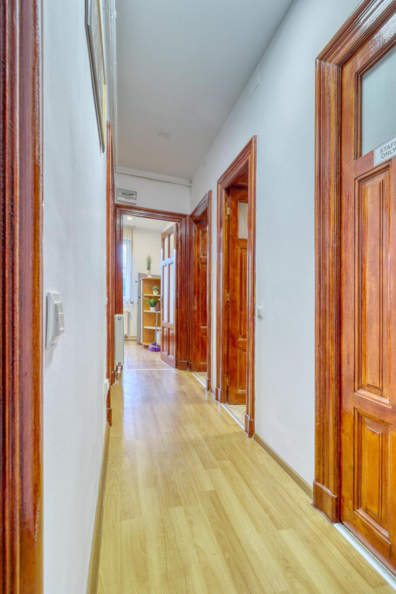 Muse Residence Downtown Bukares Bagian luar foto